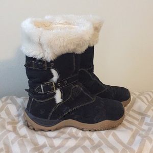 Salomon Snow Boots Size 8 Waterproof!